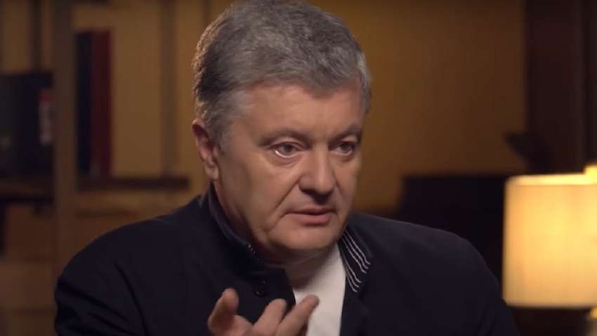 Порошенко розповів про спецоперацію із Нацбанком в окупованому Криму