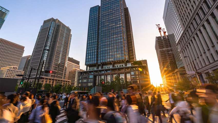 "Світова економіка втратить до 5 трлн доларів за пандемії", - Bloomberg