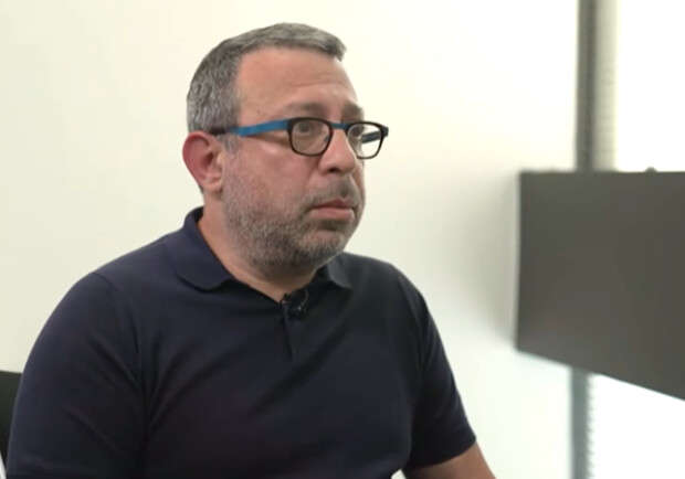 Адмінресурс і тиск на бюджетників: експерт розповів як збирають голоси на підтримку Корбана