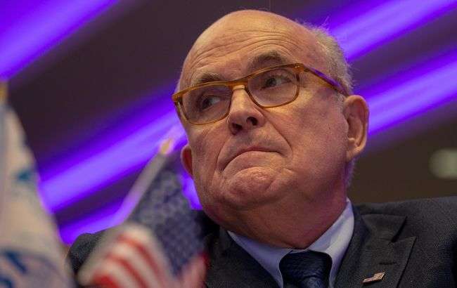 Демократы призвали Джулиани свидетельствовать по коррупции в Украине под присягой
