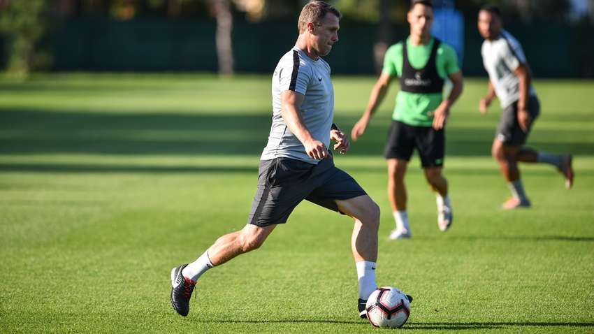 Ребров — о потенциальном возвращении в "Динамо": Со мной переговоров никто не вел