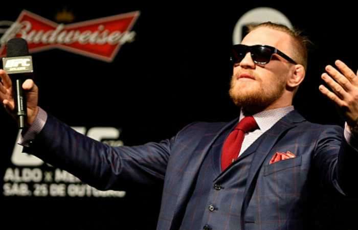 Макгрегор подарил Путину виски под собственным брендом