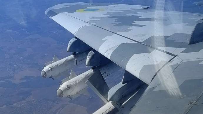 На Херсонщине украинская авиация ударила по скоплению живой силы и техники врага (ВИДЕО) На Херсонщине украинская авиация ударила по скоплению живой силы и техники врага (ВИДЕО)