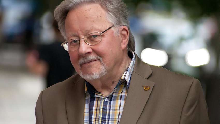 Екс-глава Литви зажадав від Amazon прибрати товари з символікою СРСР