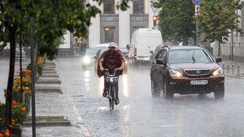 Циклон Finny накроет Украину: в каких областях ожидаются сильные дожди