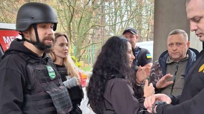 Анджелина Джоли попала в скандал с ТЦК в Украине: что известно (ВИДЕО)