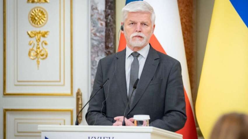 Правительство Чехии пошло на беспрецедентный шаг по отношению к президенту: детали скандала шокируют 