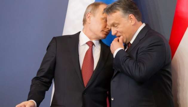 С участием Орбана и Путина могла быть разыграна многоходовка: в чем она состоит