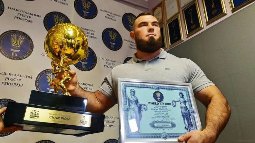 Український спортсмен став найсильнішим чоловіком у Європі Український спортсмен став найсильнішим чоловіком у Європі
