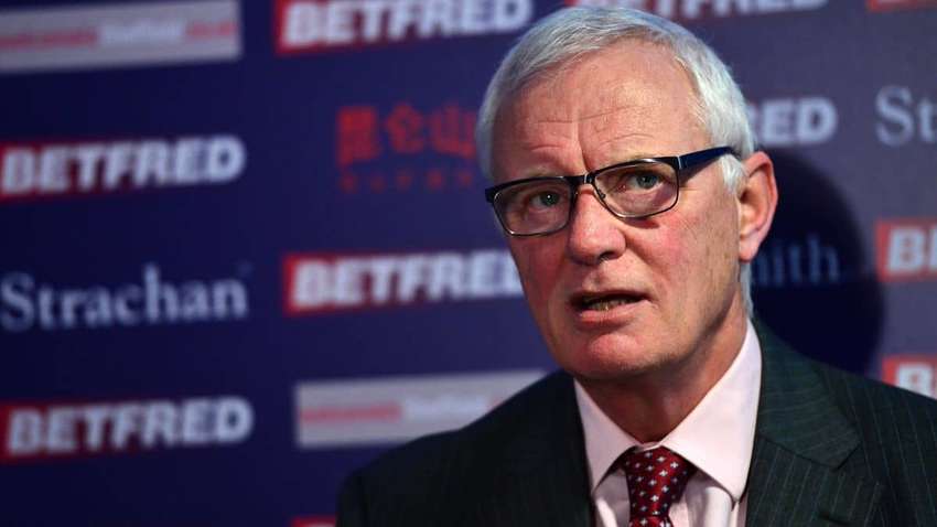 Промоутер Барри Хирн разочаровался в Ломаченко