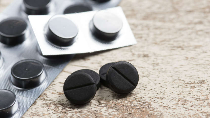 Как и для чего можно использовать активированный уголь на огороде