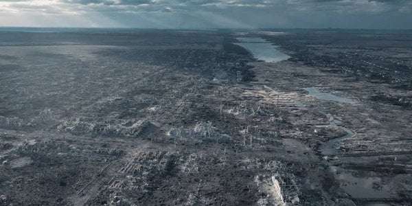 Действительно ли над Марьинкой уже российский флаг: ответ британской разведки