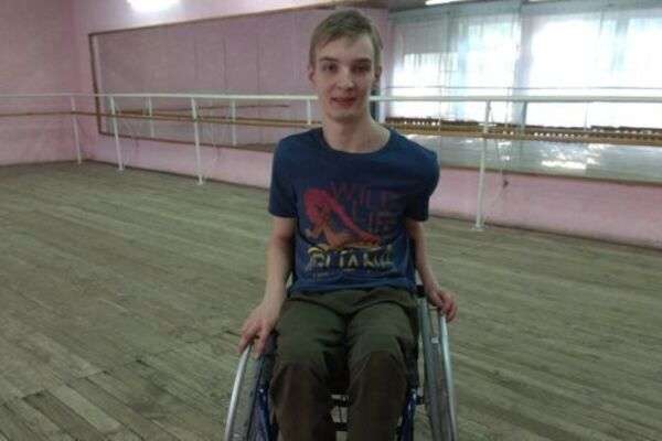 У Чернігові вчителі не захотіли "псувати свято" виступом школяра з інвалідністю