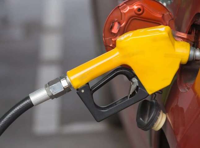 Когда лучше не заправляться на АЗС: это может похоронить ваше авто