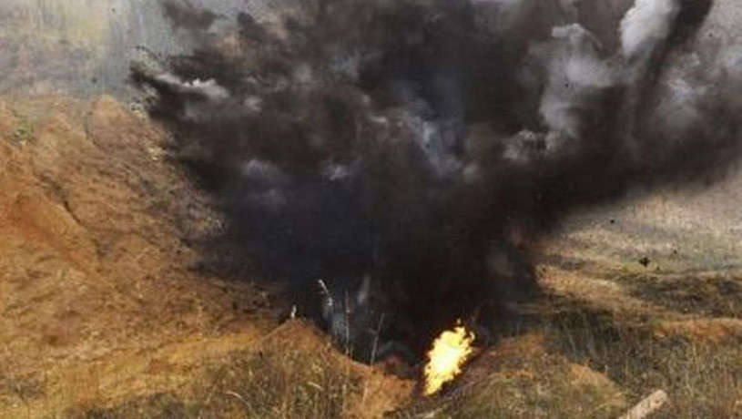 Бойовики на Донбасі начинили дитячий літак вибухівкою (Фото)  Бойовики на Донбасі начинили дитячий літак вибухівкою (Фото)