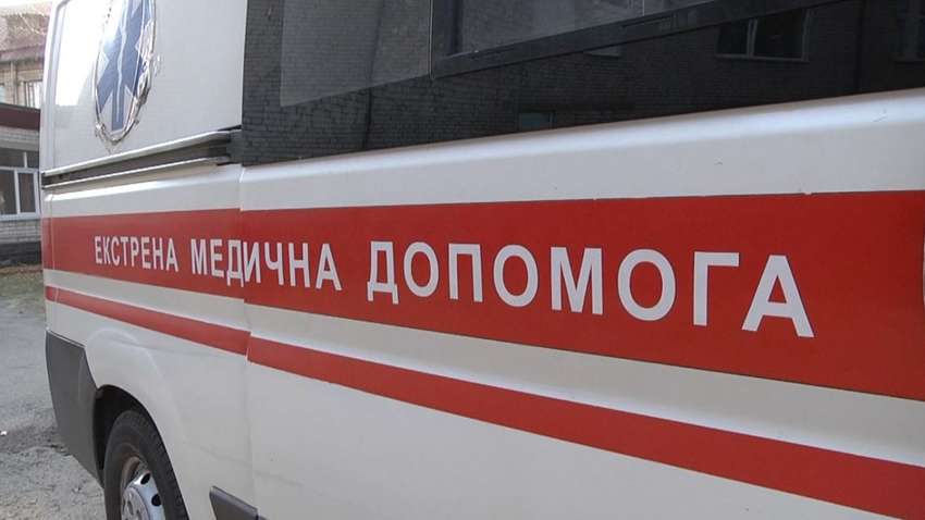 В Тернополе неизвестные напали и жестоко избили 17-летнюю девушку в парке В Тернополе неизвестные напали и жестоко избили 17-летнюю девушку в парке