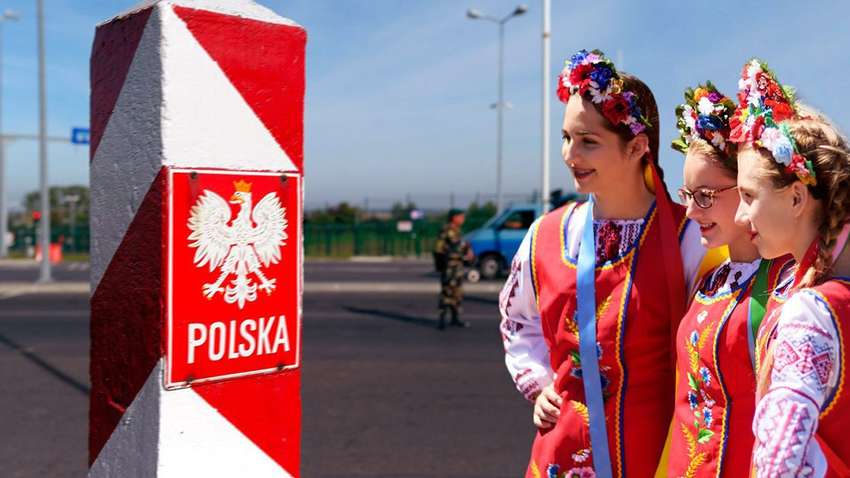 "Сволота" і "ніщеброди": у Варшаві судять поляка, який багато років ображав українців в Facebook