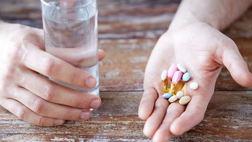 Чем опасен частый прием обезболивающих таблеток