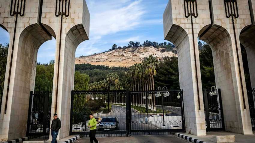 Особлива знахідка: що було в резиденції експрезидента Сирії Асада