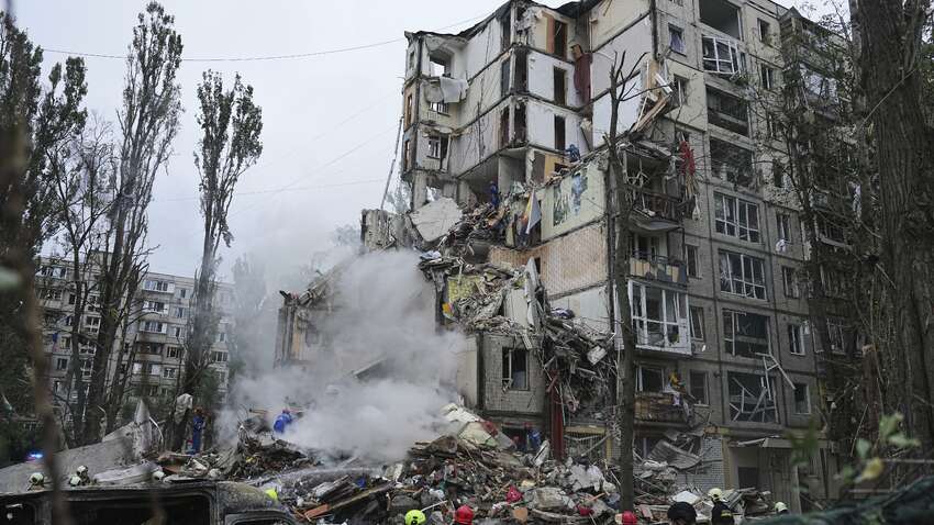 В Киеве стремительно растет количество жертв, среди погибших – ребенок В Киеве стремительно растет количество жертв, среди погибших – ребенок