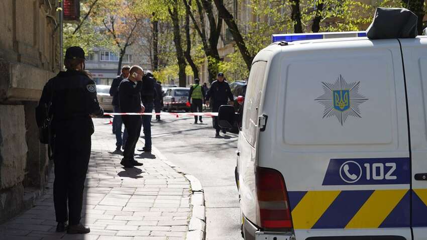 Полицейские застрелили мужчину на Днепропетровщине: что он совершил