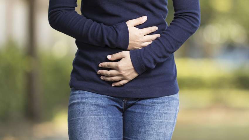 Какое натуральное средство избавит от боли в животе