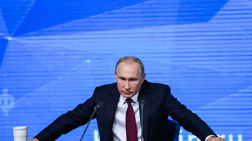 Путін оперативно зібрав Радбез РФ через «нормандську» зустріч