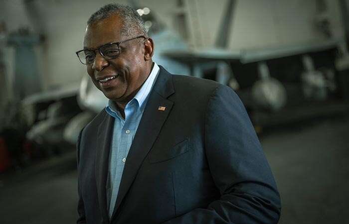 Глава Пентагона в Киеве: стоит ли ждать хороших новостей