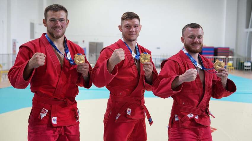 Українці обійшли «нейтральних» росіян у бойовому самбо