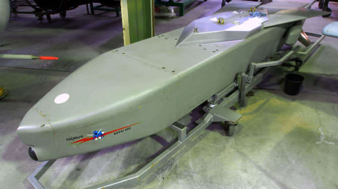 Вариант для Украины: Берлин прокомментировал обмен Storm Shadow на Taurus