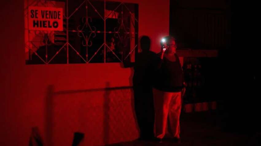 Полный блекаут из-за дефицита топлива и блокады: на какую страну оказывает давление США