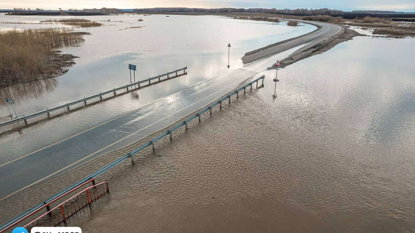 Велика вода б'є рекорди у Тюменській області. Рівень води у річці Ішим вийшов на максимум 