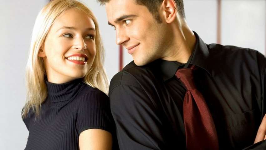 Чи можна вважати флірт зрадою: відповідь психолога