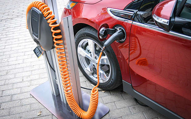 Украина среди лидеров Европы по продажам электрокаров: в чем причина Украина среди лидеров Европы по продажам электрокаров: в чем причина