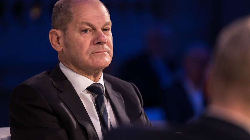 Шольц прокомментировал идею закрытия неба над Украиной