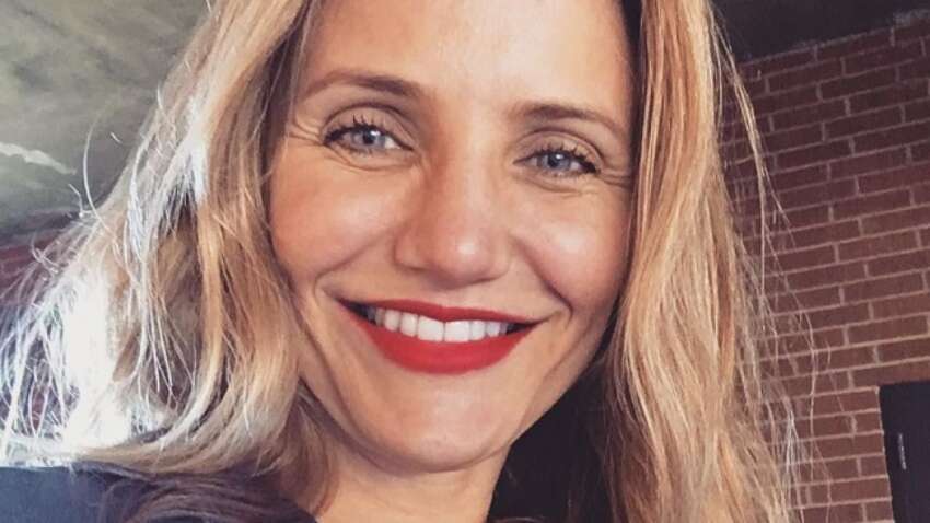 Задала жару: легендарна акторка вперше за рік з'явилася на червоній доріжці (ФОТО)