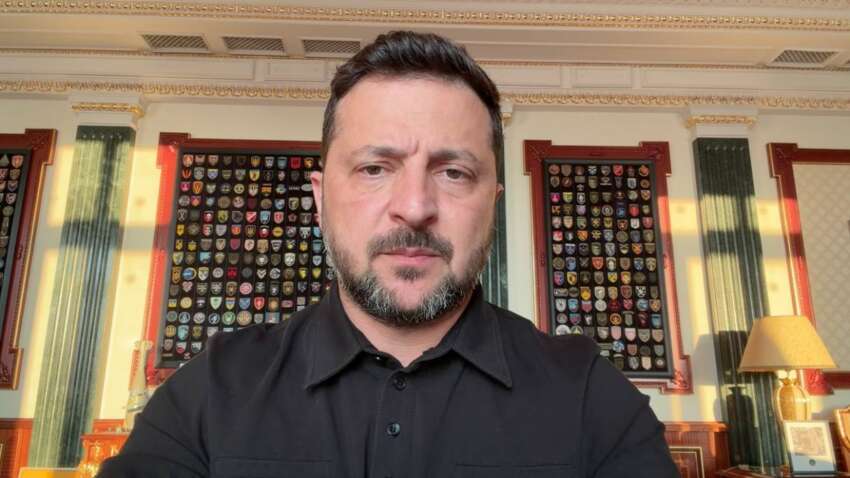 Арестович заявил о конфликте в верхушке власти: в чем ошибся Зеленский Арестович заявил о конфликте в верхушке власти: в чем ошибся Зеленский