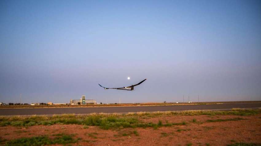 В Австралії пройшли випробування першого літака на сонячних батареях