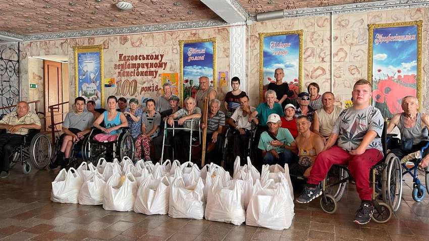 Мешканці Каховського геріатричного пансіонату, що в окупації, потребують допомоги