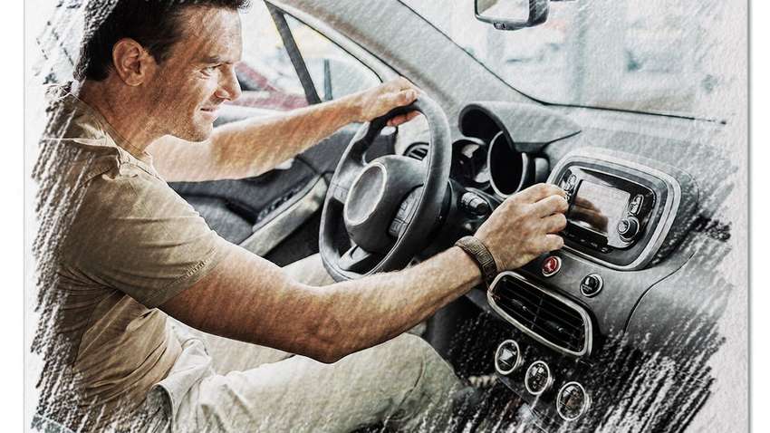 Что нельзя слушать в автомобиле: пять самых опасных песен