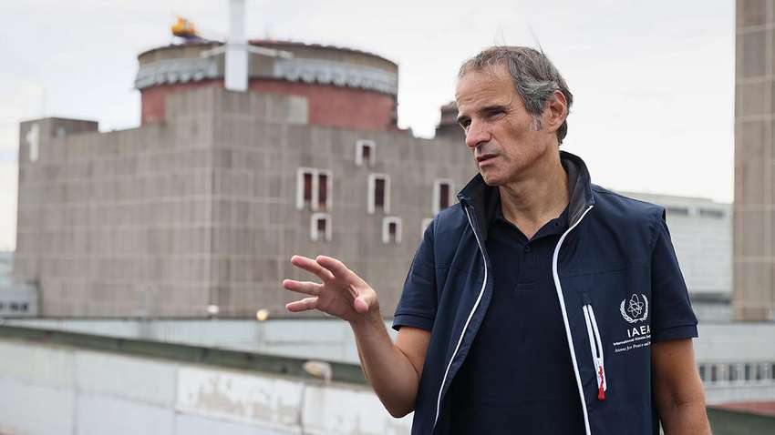 Директор МАГАТЭ сообщает, что вблизи Запорожской АЭС проходят бои