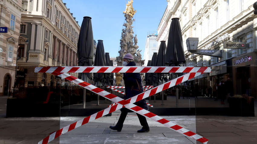 В Австрии запретили посещать магазины без теста на COVID-19 В Австрии запретили посещать магазины без теста на COVID-19