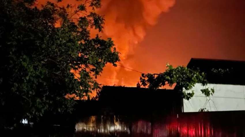 Россияне жалуются на атаку дронов и взрывы: что стало мишенью