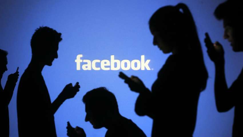 Facebook проведе в онлайні випускний для американських учнів