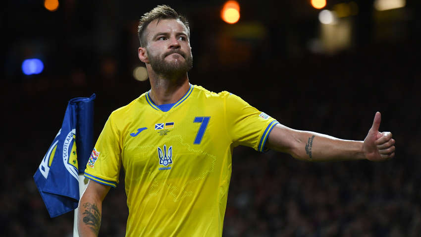 Ярмоленко відповів чи достатній рівень «русофобії» у гравців збірної України