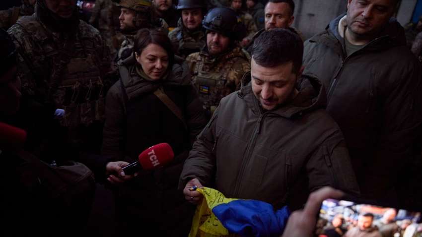 Зеленский везет в Конгресс США подарок из Бахмута