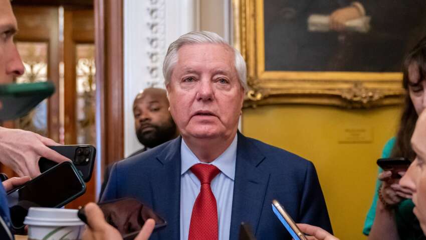 Смерть Грэма лишила Украину главного защитника в США: проблема больше, чем кажется Смерть Грэма лишила Украину главного защитника в США: проблема больше, чем кажется