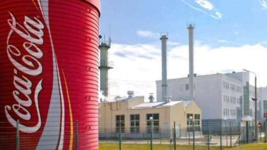 Coca-Cola отреагировала на удар РФ по заводу в Броварах: что известно