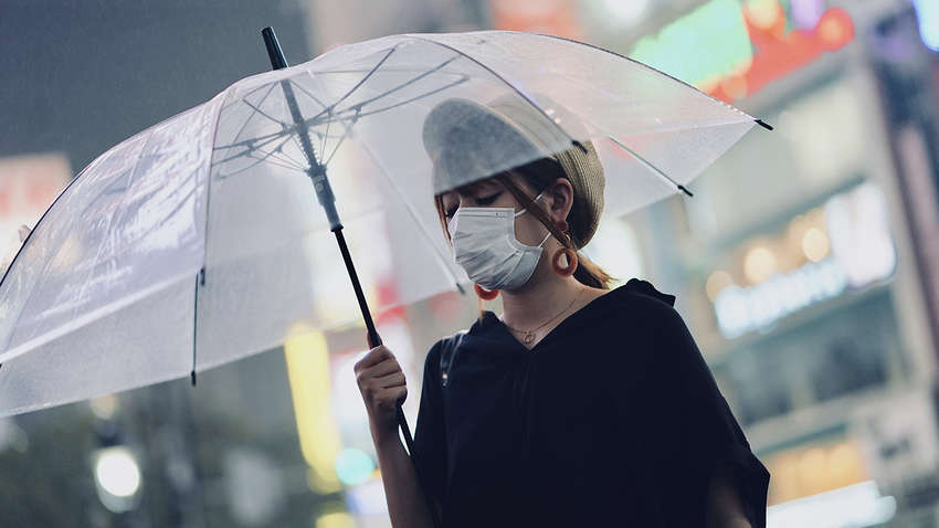 Защищает ли маска от коронавируса: в Минздраве объяснили, кто должен носить маски