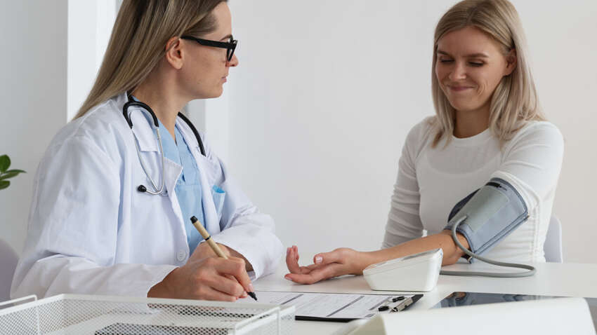 Дають 2000 на «Скринінг здоров’я 40+»: як безкоштовно перевірити серце, діабет і психічне здоров’я